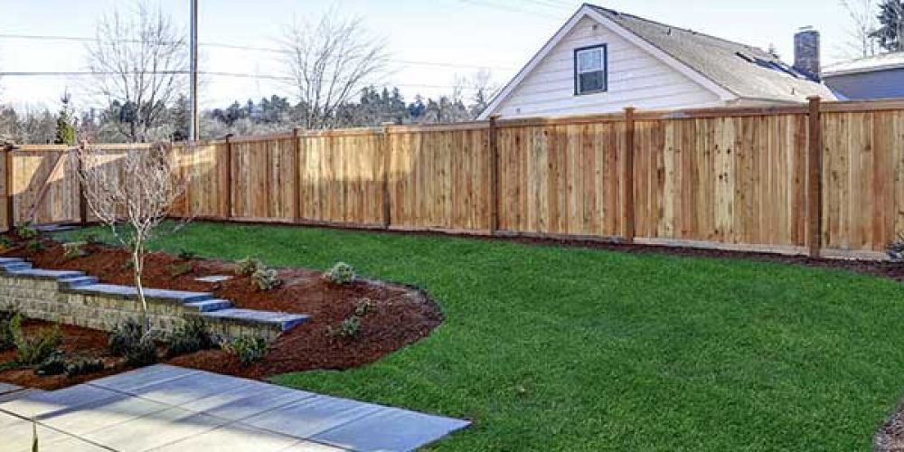 Brises vues et clôtures pour aménager votre espace jardin