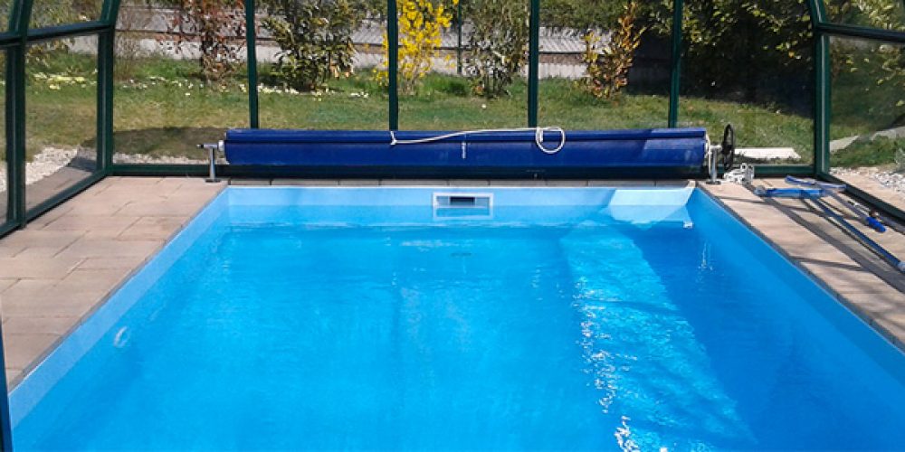 Comment protéger votre piscine des impuretés extérieure ?